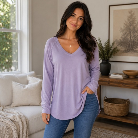 Banana Republic Tops - Banana Republic Top Womens XL Purple V-Neck‎ Long Sleeve Raglan Soft Knit